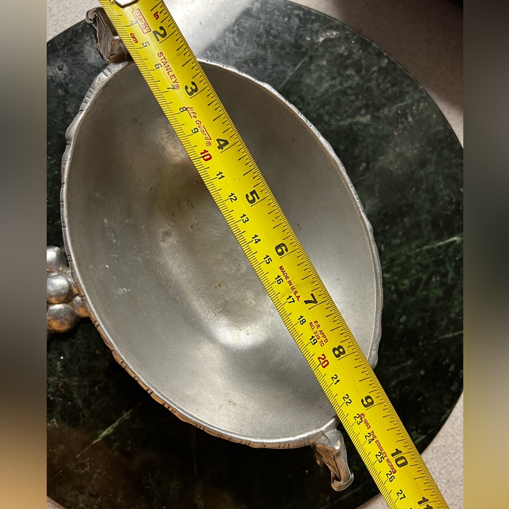 🍇 Arthur Court “Grapes” Oval Bowl with Handle’s! - Picture 2 of 4